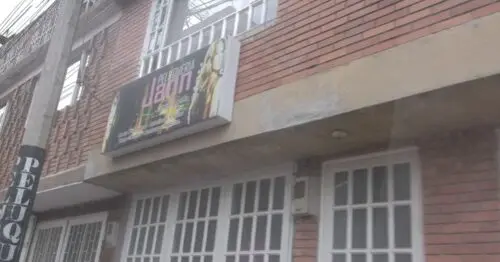 PELUQUERIA JANN PELUQUERIA JANN